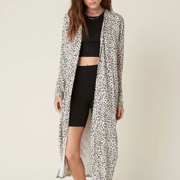 BB Dakota Off Duty Meow Down Duster Cardigan NWT - Picture 2 of 7